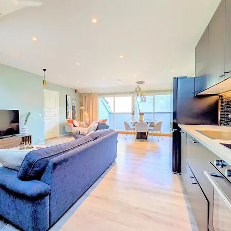 Apartament Penthouse In The Middle Of The Center - 5 Bedrooms - Fully Furnnished And Equipped - Parking