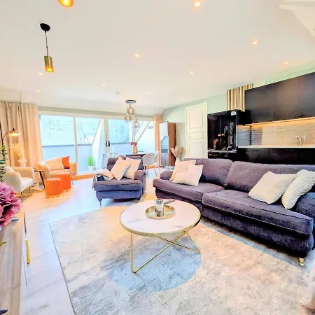 Penthouse In The Middle Of The Center - 5 Bedrooms - Fully Furnnished And Equipped - Parking * Skien